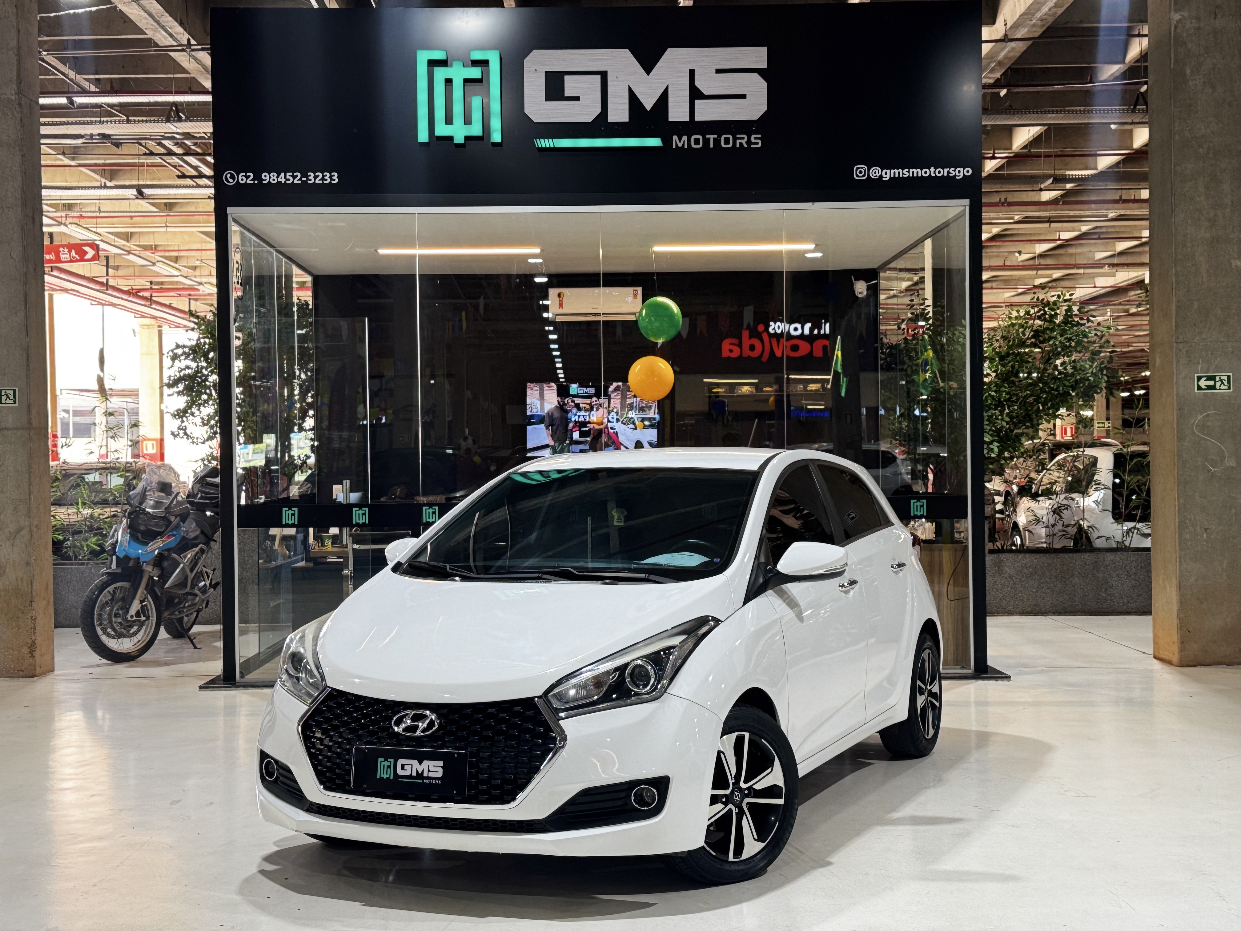 HYUNDAI