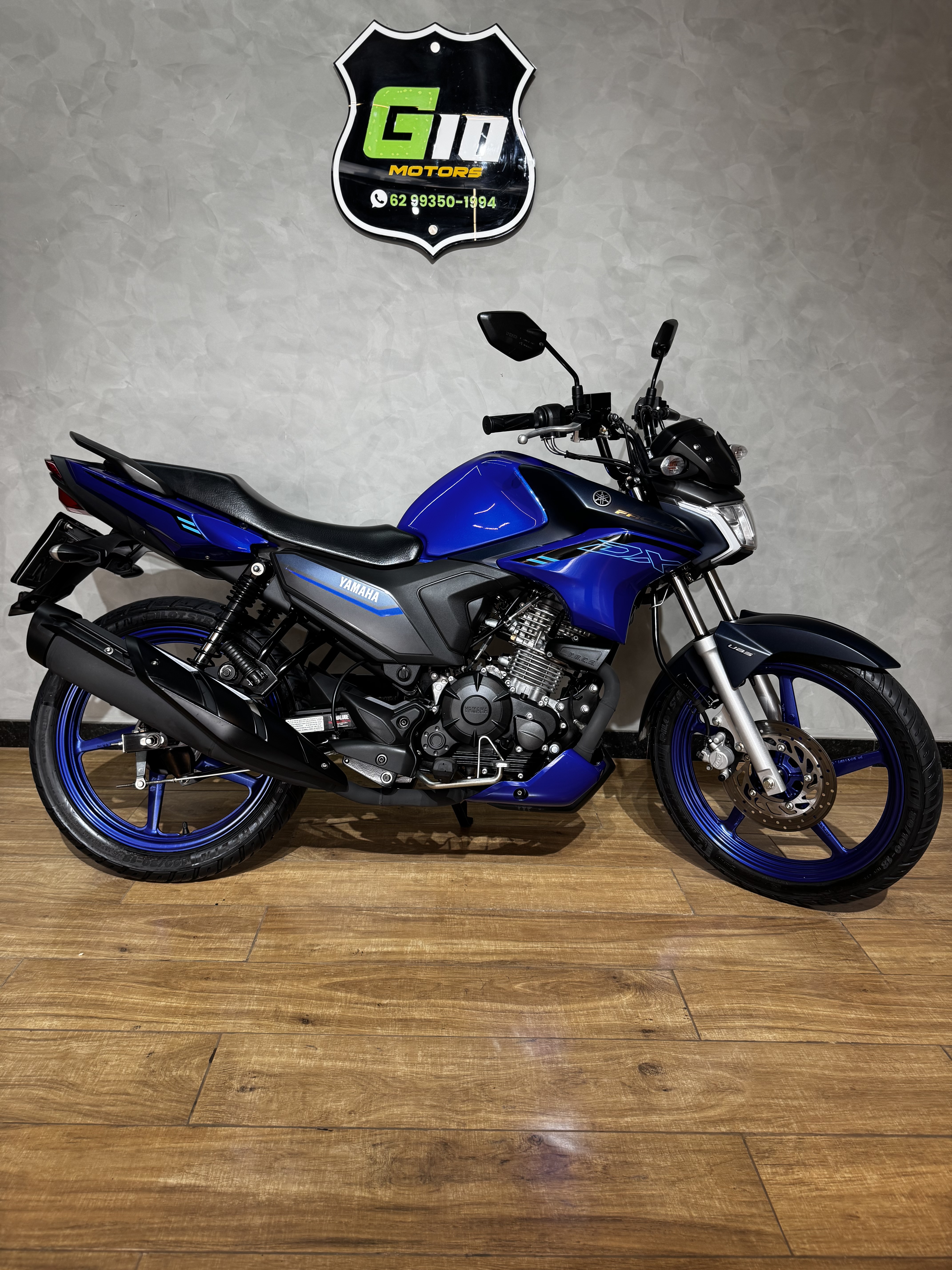 YAMAHA