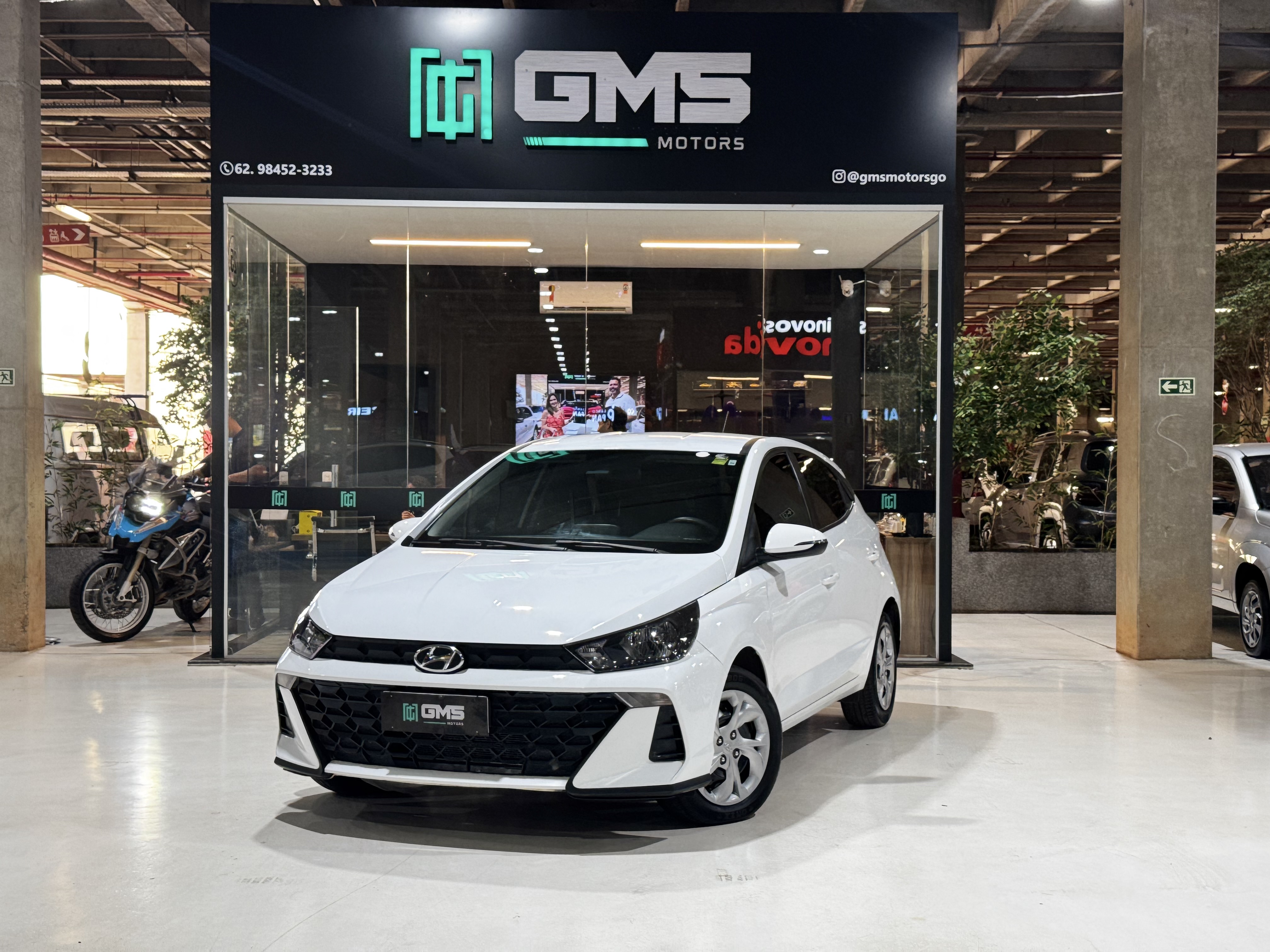 HYUNDAI