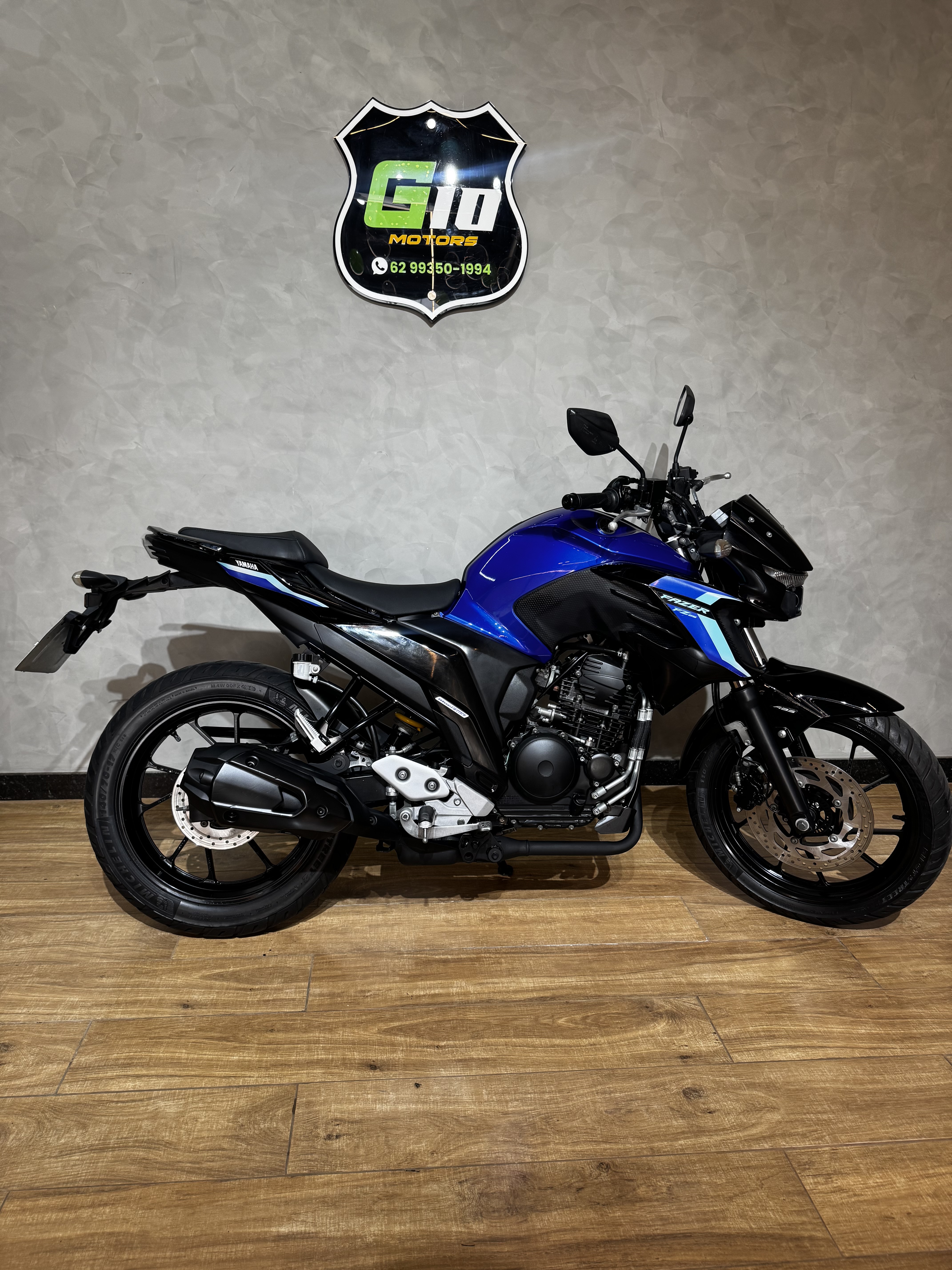YAMAHA
