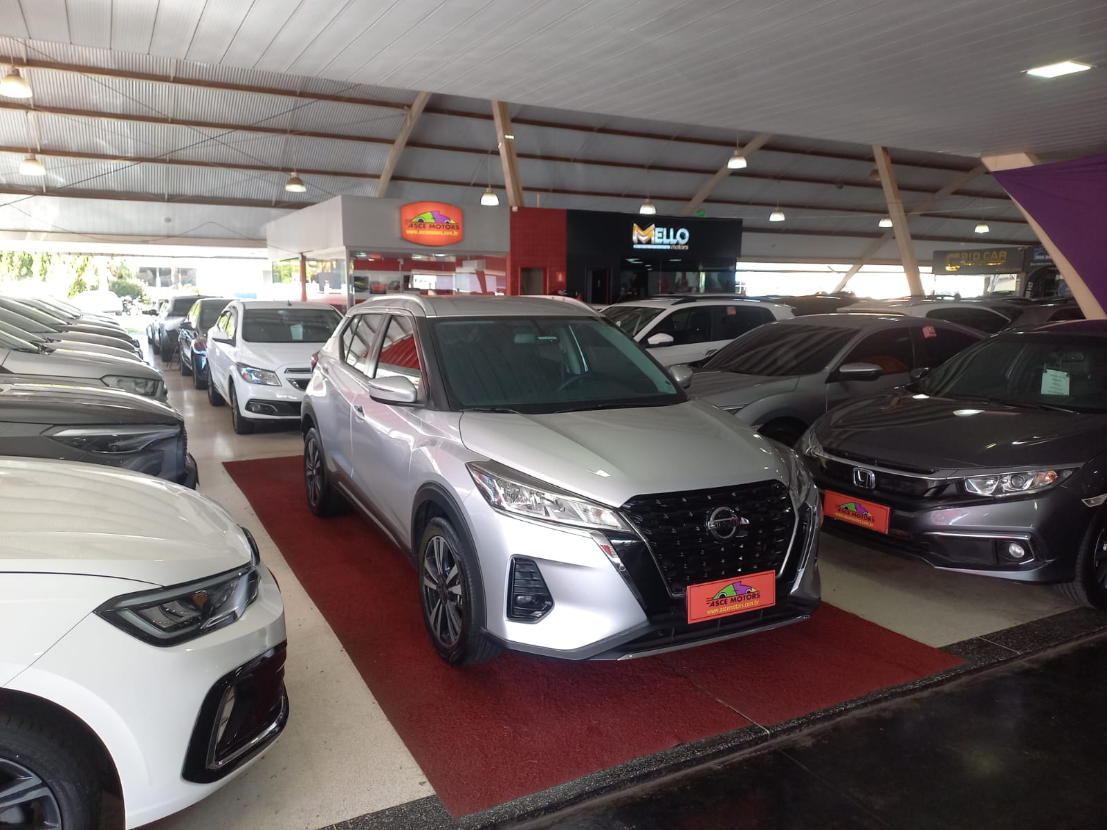 NISSAN