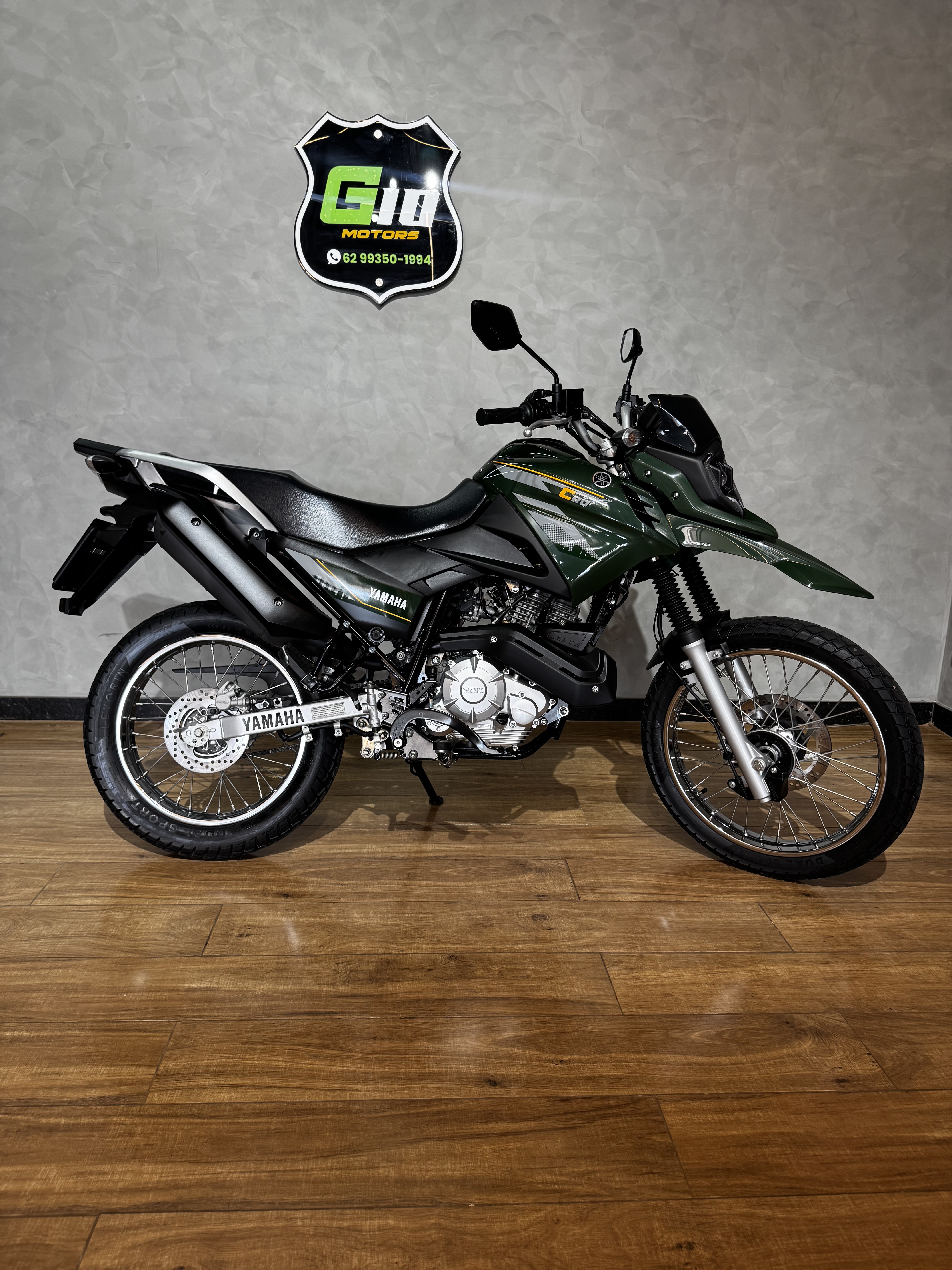 YAMAHA