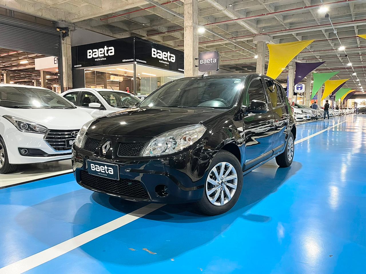 RENAULT